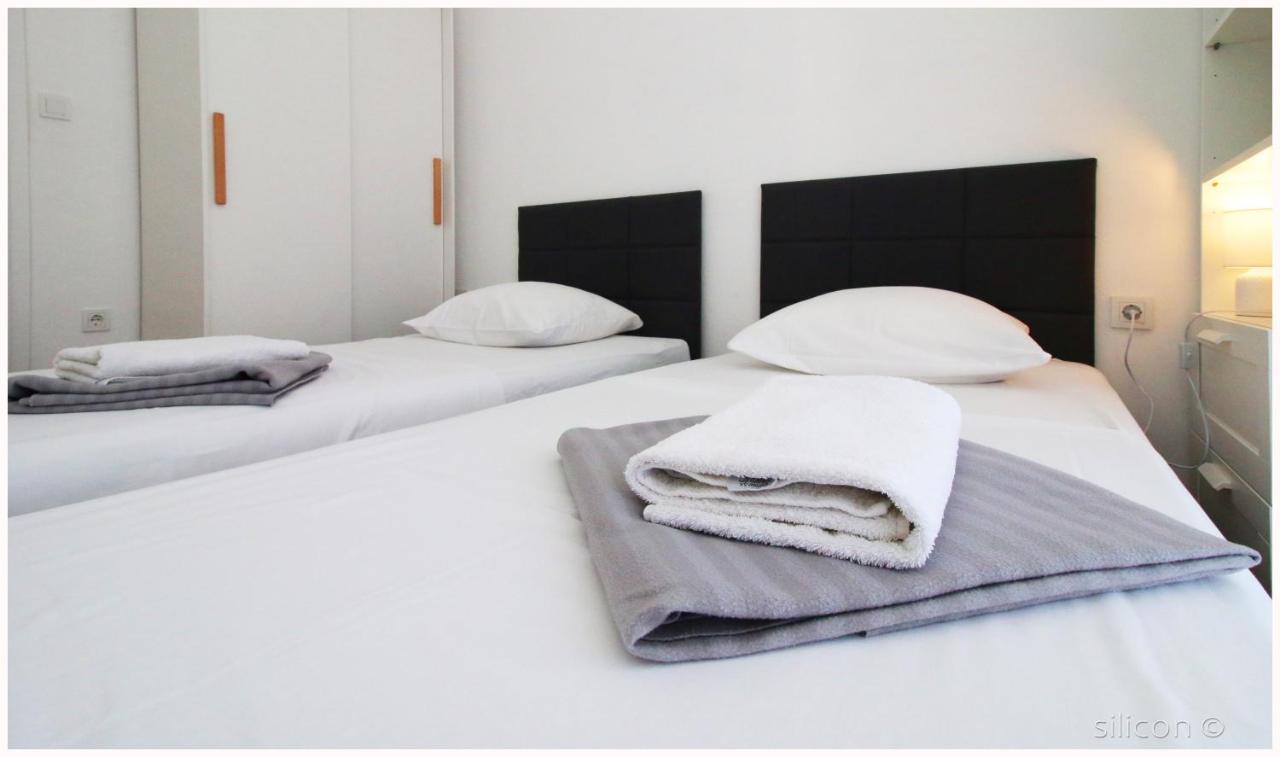 Apartman Silicon Primosten Exterior photo