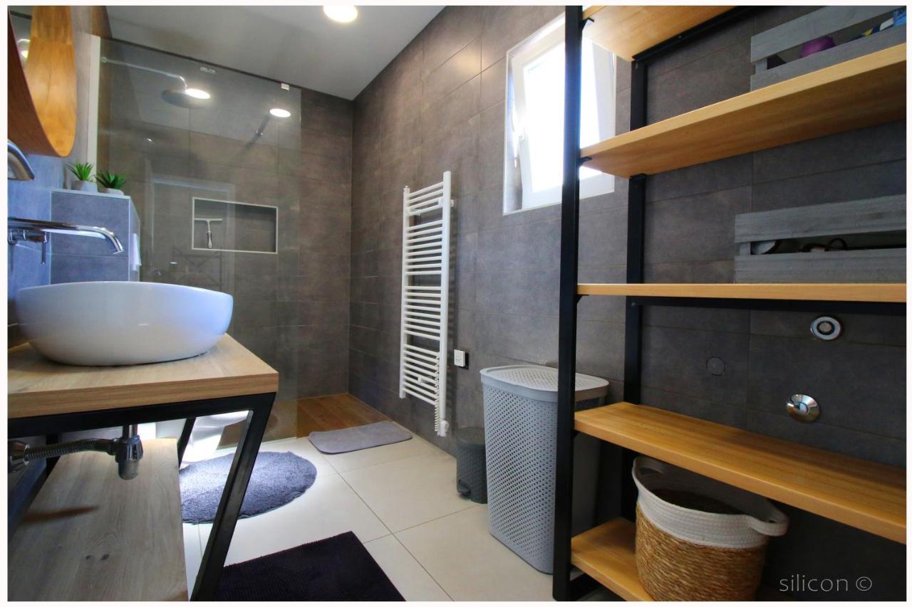 Apartman Silicon Primosten Exterior photo